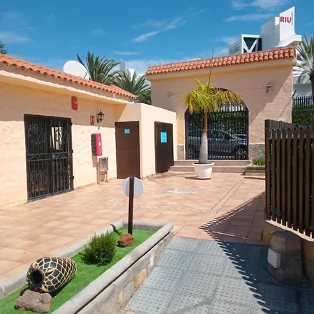 Casita De Gatas Pupy * Playa del Inglés